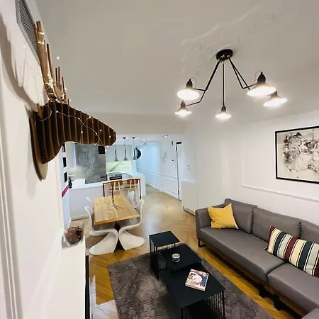 Apartament Redstripes Saloniki