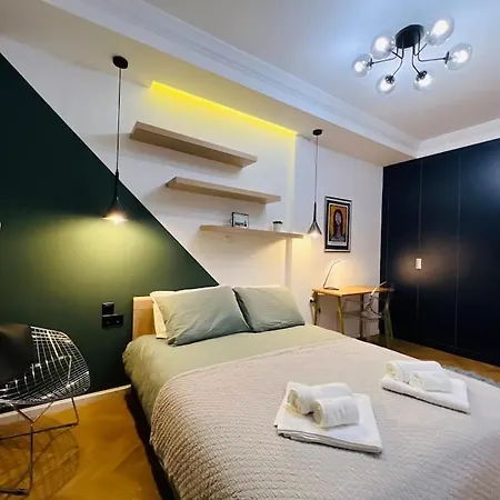 Apartament Redstripes *