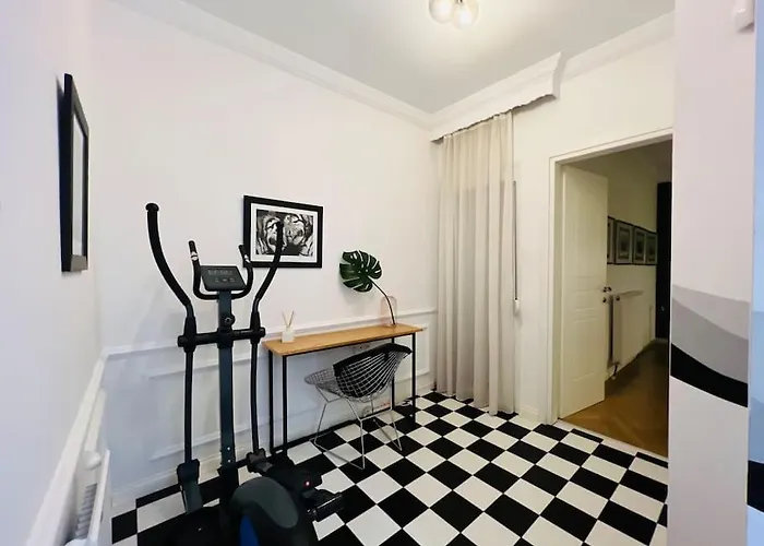 Redstripes Tesalónica