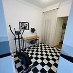 Redstripes Διαμέρισμα Θεσσαλονίκη