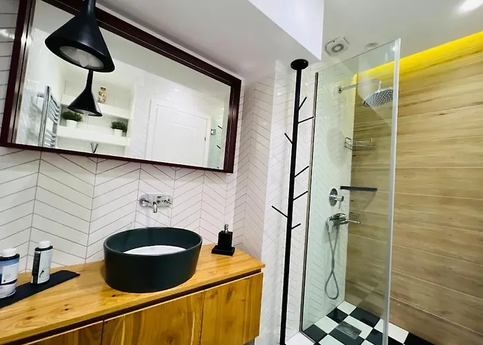 Redstripes * Selanik